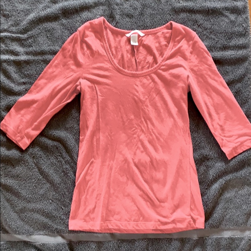 Quarter sleeve shirt